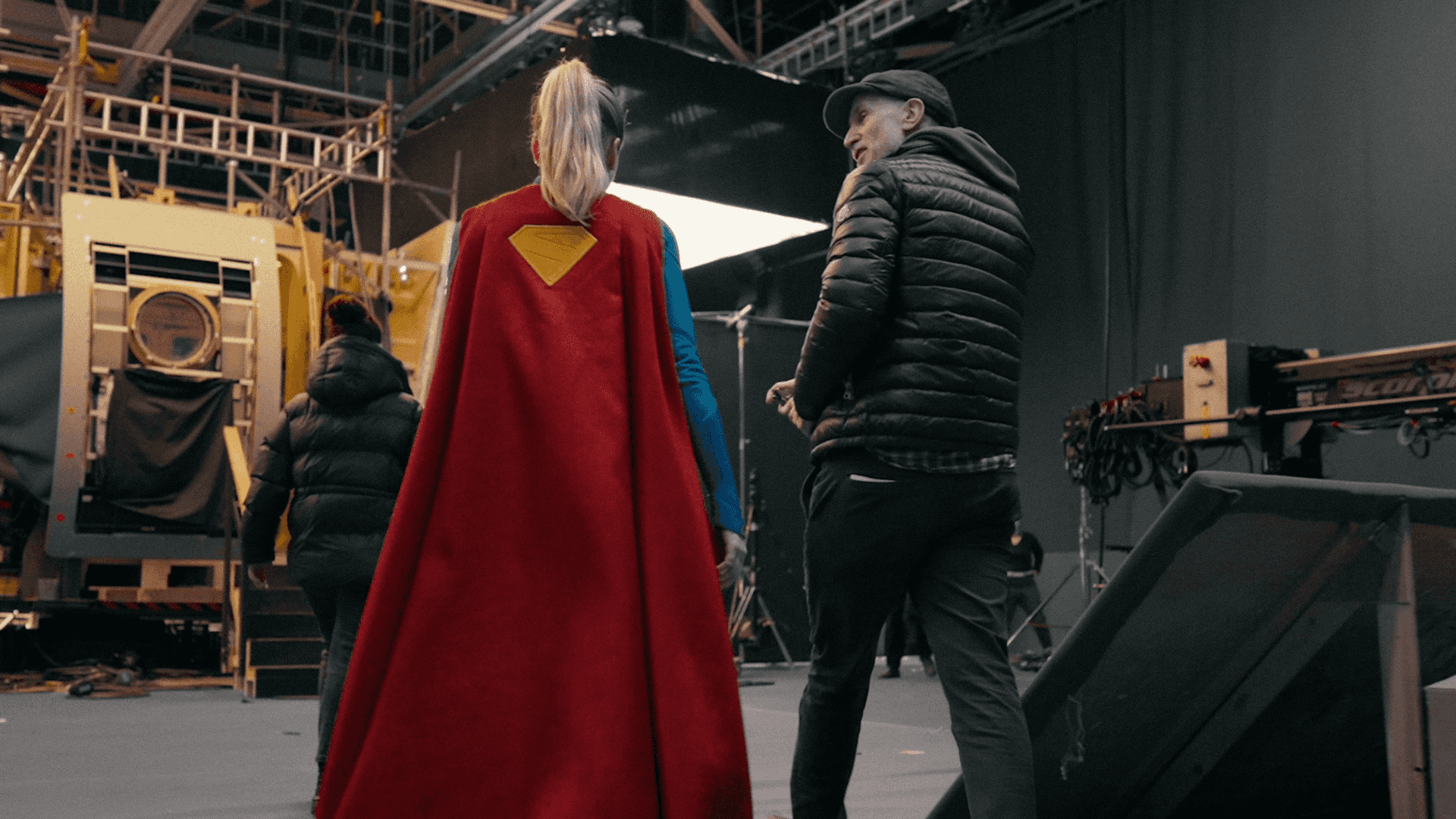 Supergirl BTS Photo
